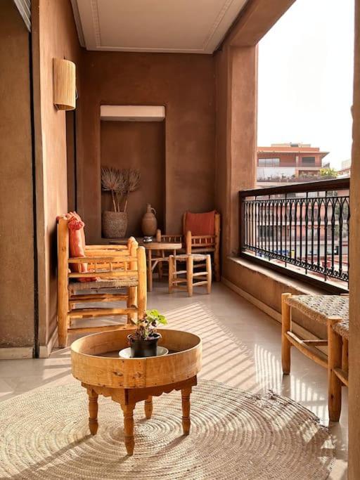 Appartement Centre Gueliz Avec Terrasse Spacieuse Marrakesh